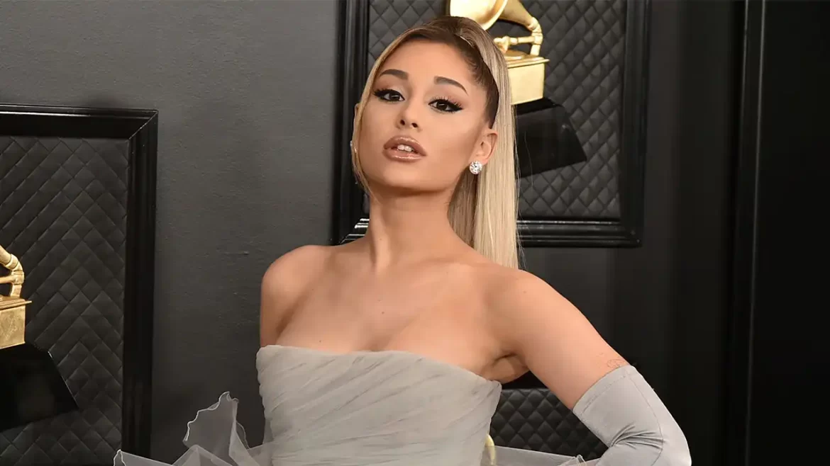 La confesión de Ariana Grande sobre su uso de bótox.