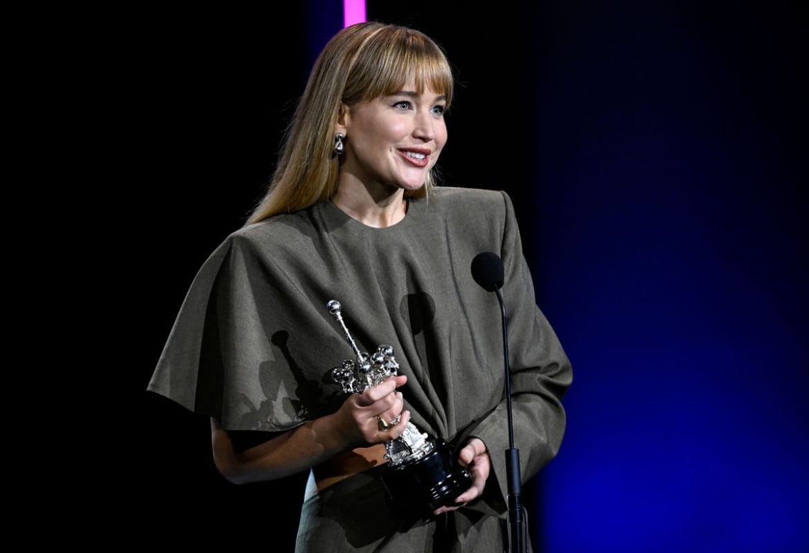 Jennifer Lawrence hace historia al recibir el Premio Donostia en San Sebastián