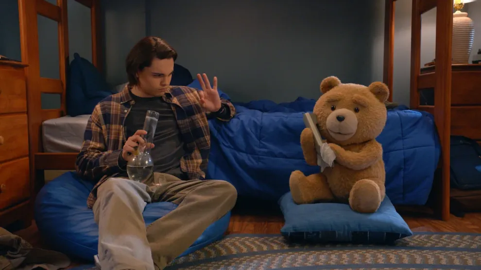 Ted-serie-universal-plus