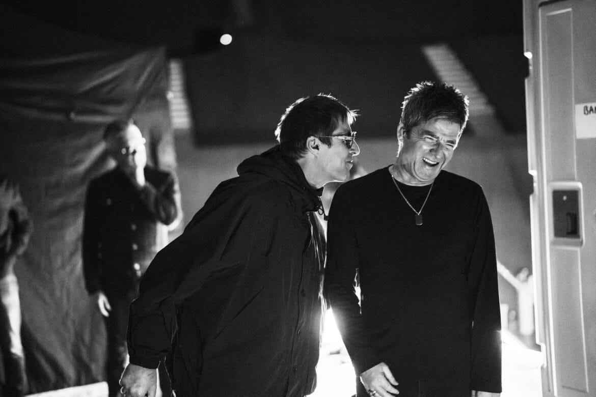 El documental de Oasis llega a cines en septiembre: Liam y Noel juntos por primera vez en 25 años